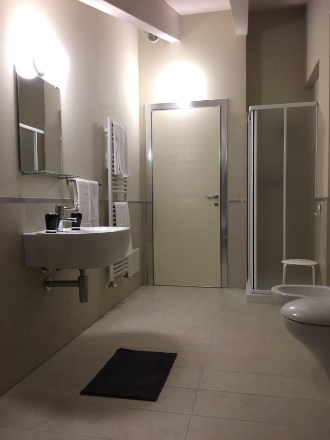 Residenza Virgiliana Suite Con Terrazza-Centro Storico Mantova Bagian luar foto