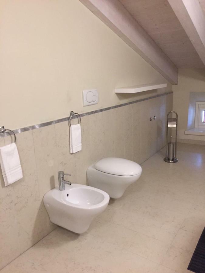 Residenza Virgiliana Suite Con Terrazza-Centro Storico Mantova Bagian luar foto