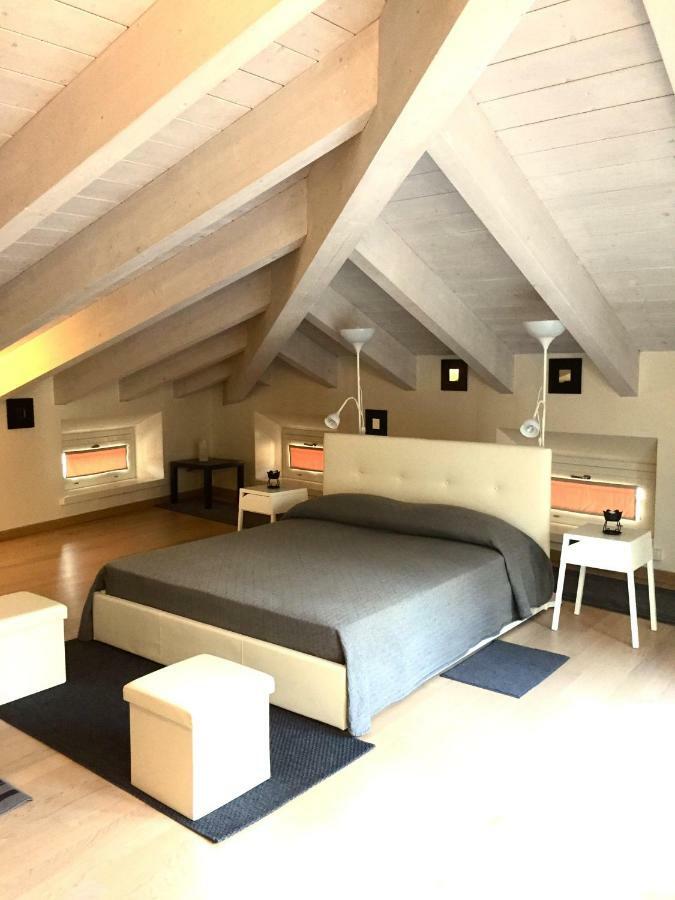 Residenza Virgiliana Suite Con Terrazza-Centro Storico Mantova Bagian luar foto